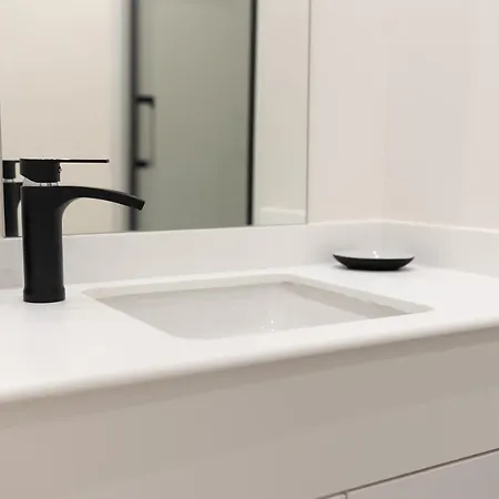 Willa La Metairie - Largiliere *