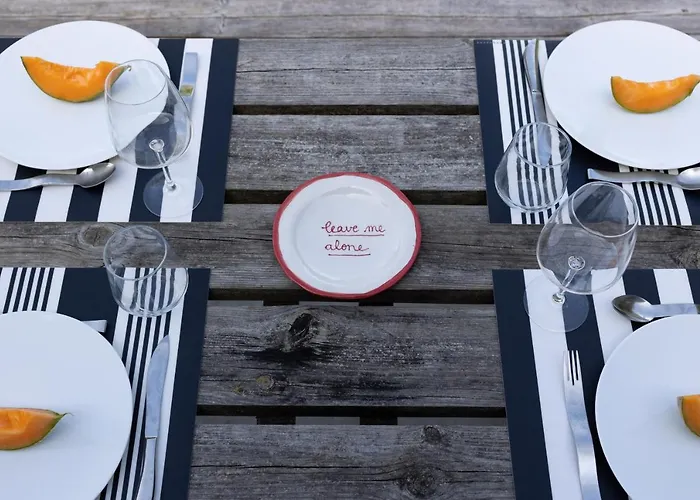 La Metairie - Largiliere فيلة