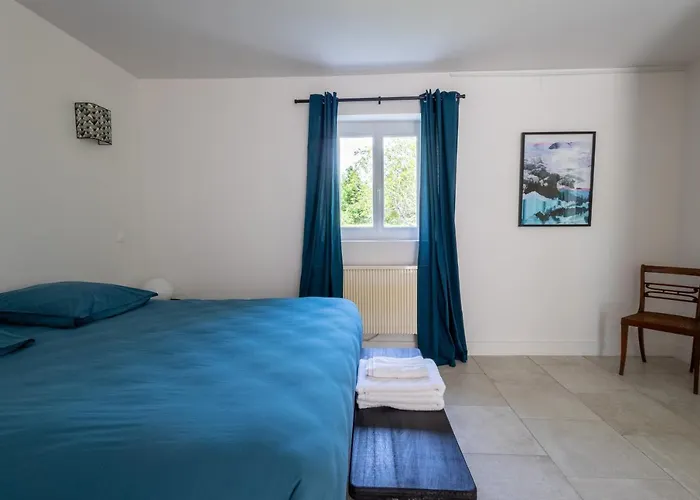 فيلة La Metairie - Largiliere *