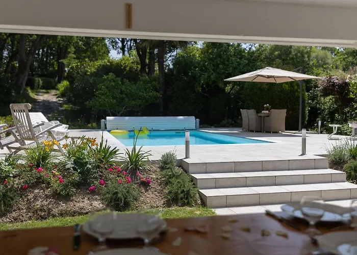 La Metairie - Largiliere فيلة Orx